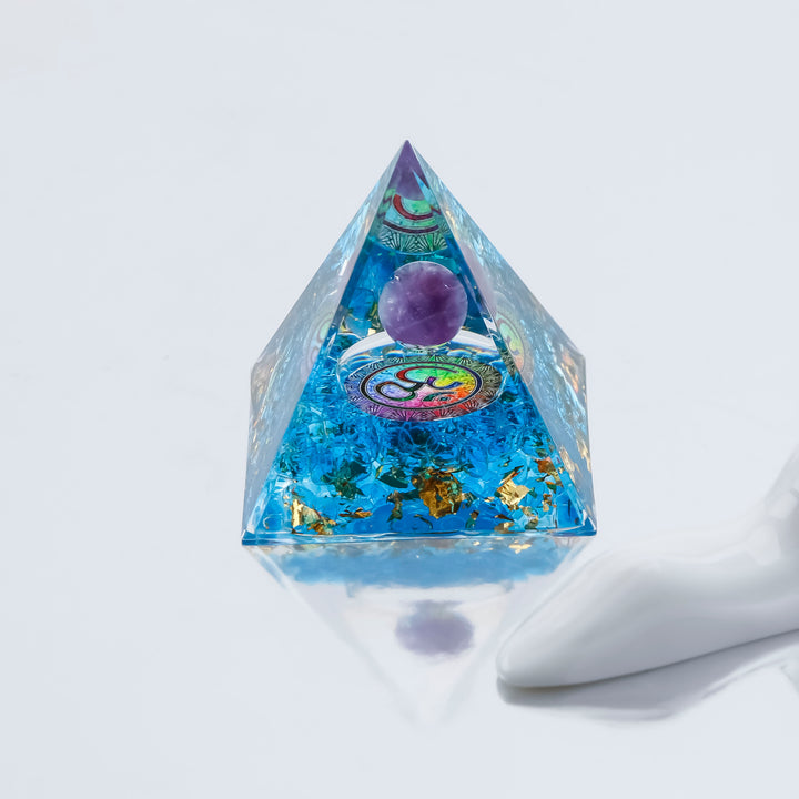 Amethyst Orgonite Pyramide - Orgone Energy Generator
