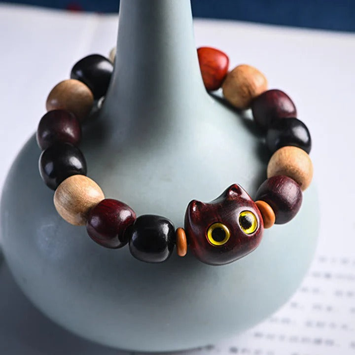 Small Leaf Red Sandalwood Cat Protection Bracelet