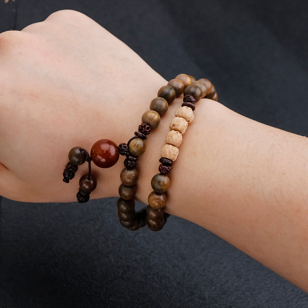 Green Sandalwood Buddhist Beads Bracelet