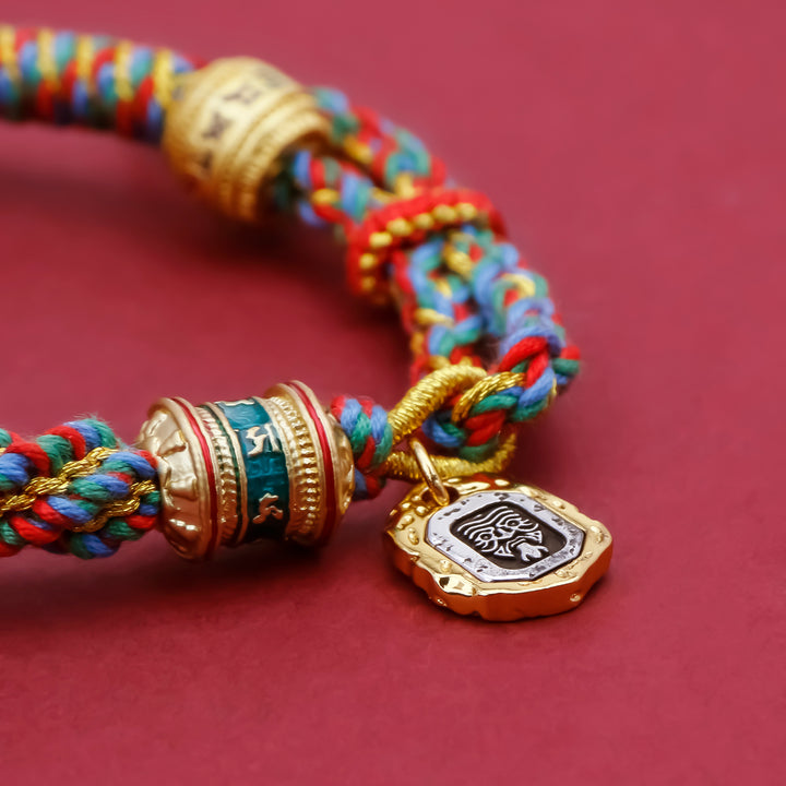 Tibetan Om Mani Padme Hum Carved Zakiram Goddess of Wealth Bracelet